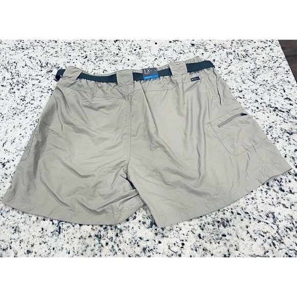 Columbia Women's Plus-Size Sandy River Plus Size Cargo Shorts - Picture 3 of 7